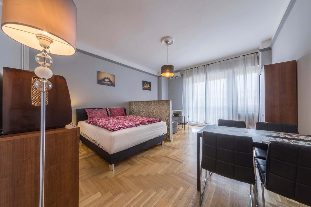 Astoria Balcony Apartment Budapešť Exteriér fotografie